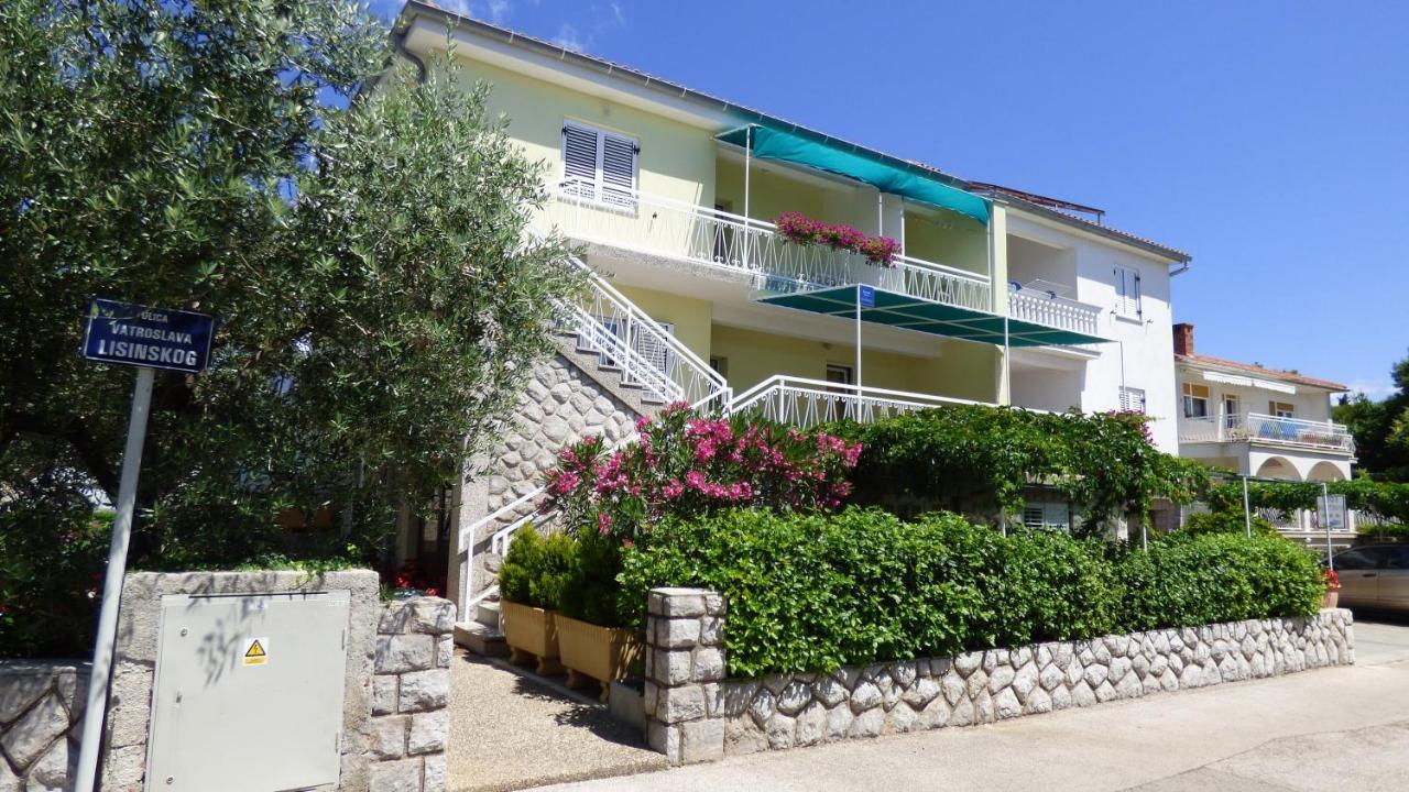 Apartments Dario Đảo Krk Ngoại thất bức ảnh