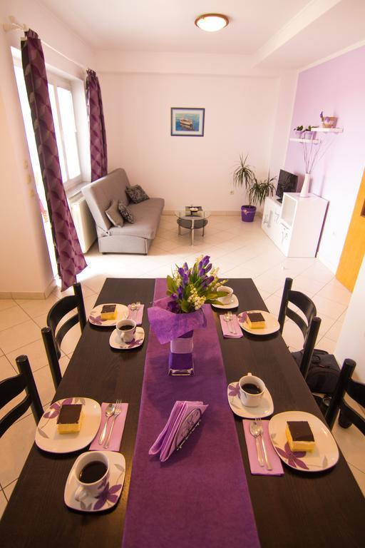Apartments Dario Đảo Krk Ngoại thất bức ảnh