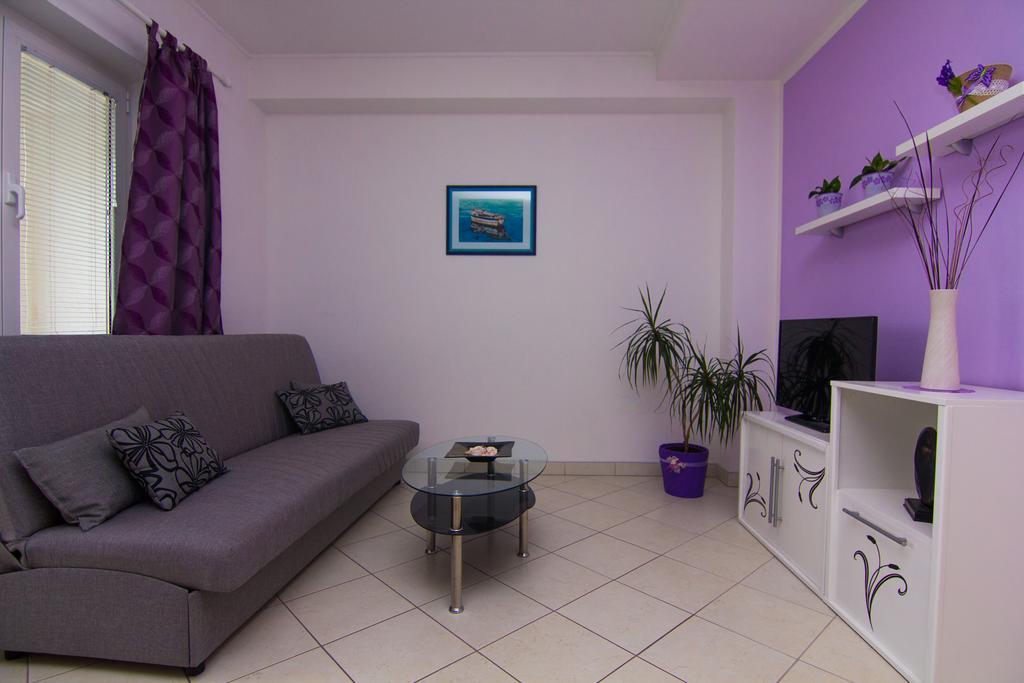 Apartments Dario Đảo Krk Ngoại thất bức ảnh